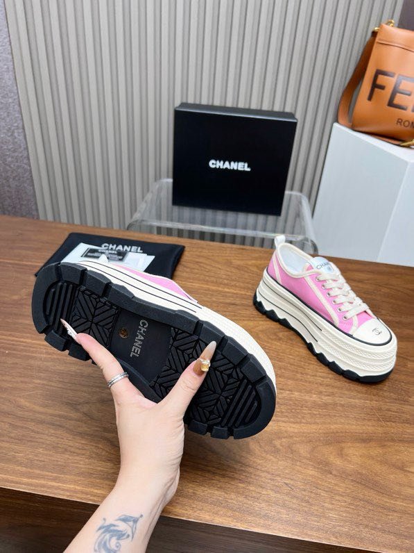 Кроссовки на платформе фото 5