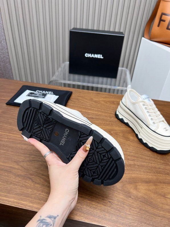 Кроссовки на платформе фото 6