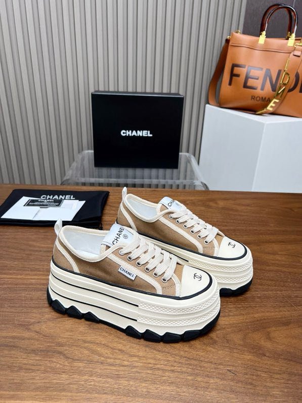 Кроссовки на платформе фото 6