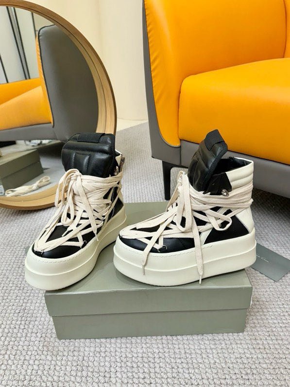 Sneakers on high soled фото 5