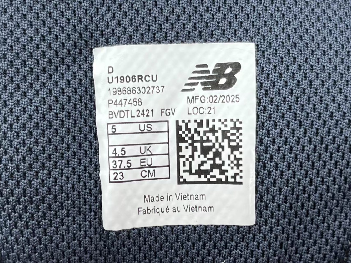 Кроссовки NB 1906R M1906RCU фото 8