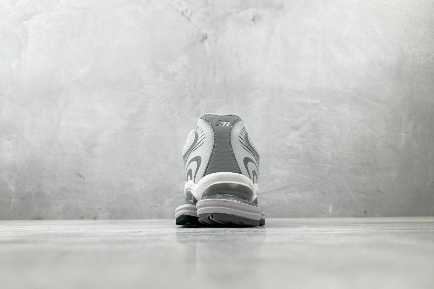 Кросівки NB 2000 U2000DSM фото 9