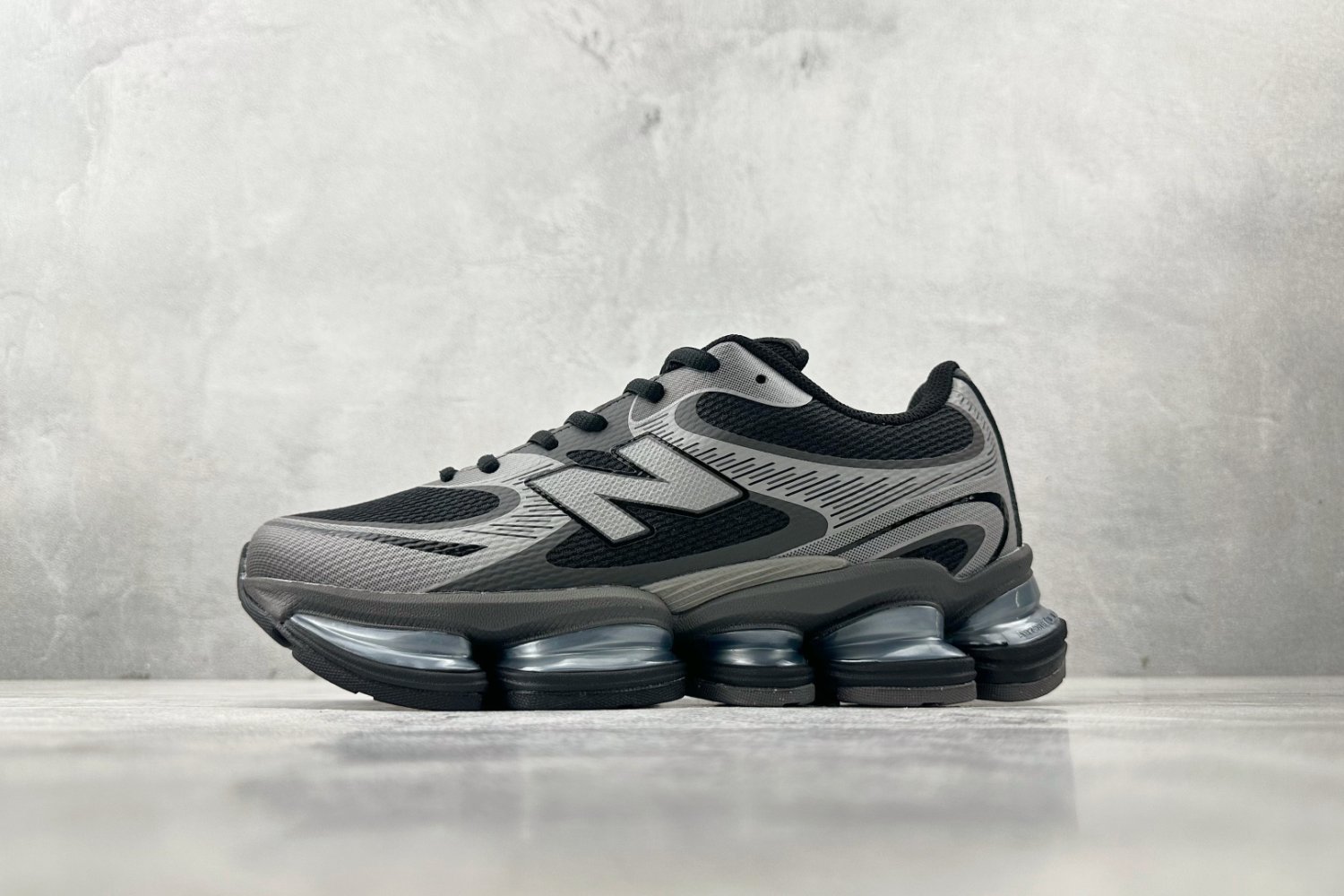 Кросівки NB 2000 U2000EA