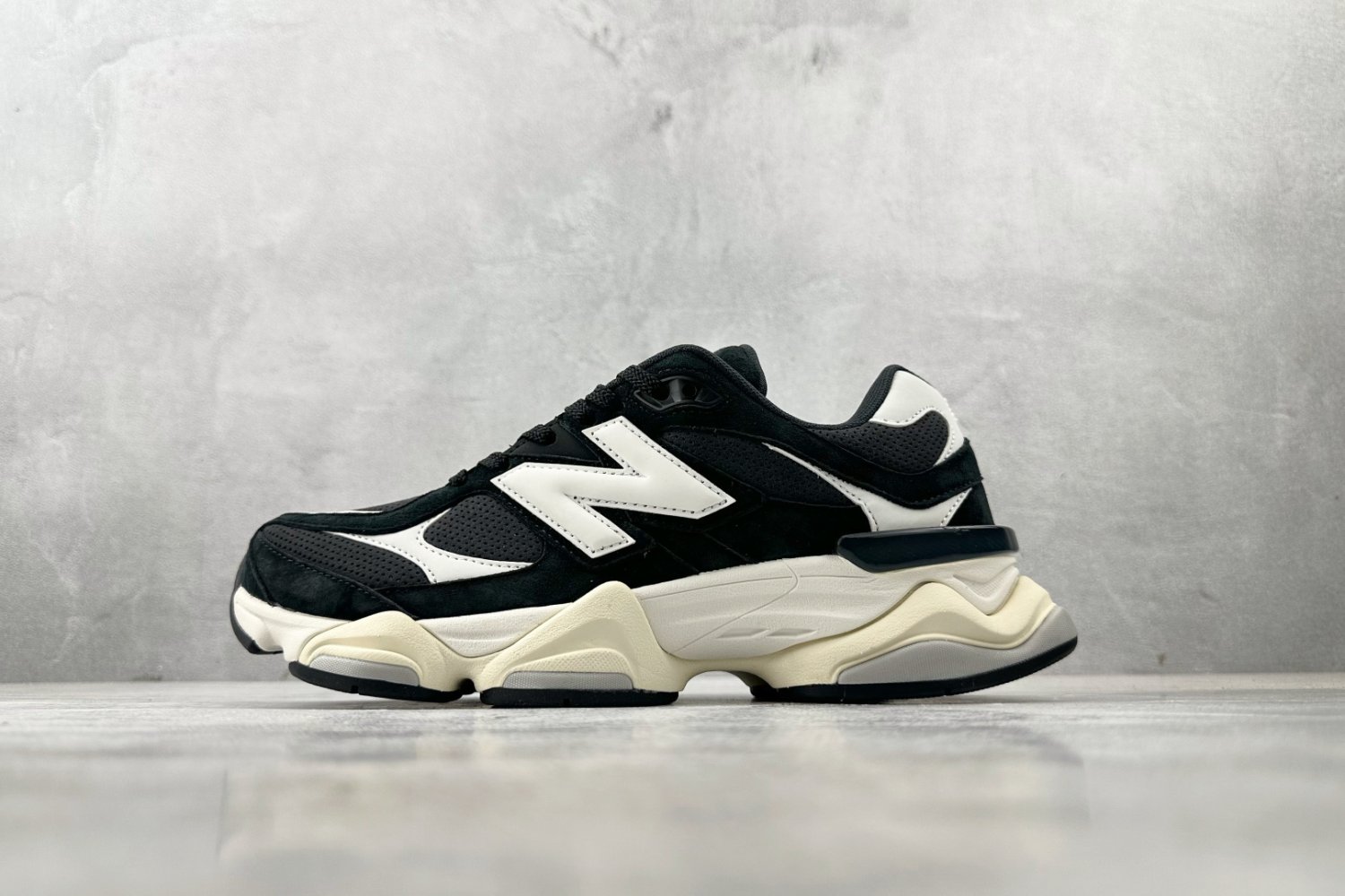 Кроссовки NB 9060 U9060AAA