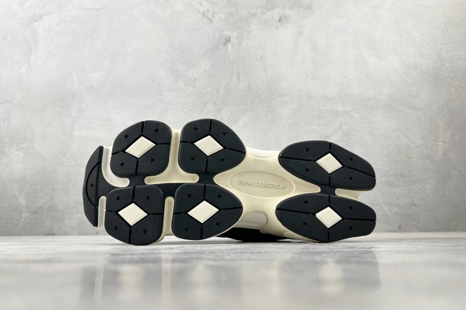 Кроссовки NB 9060 U9060AAA фото 4