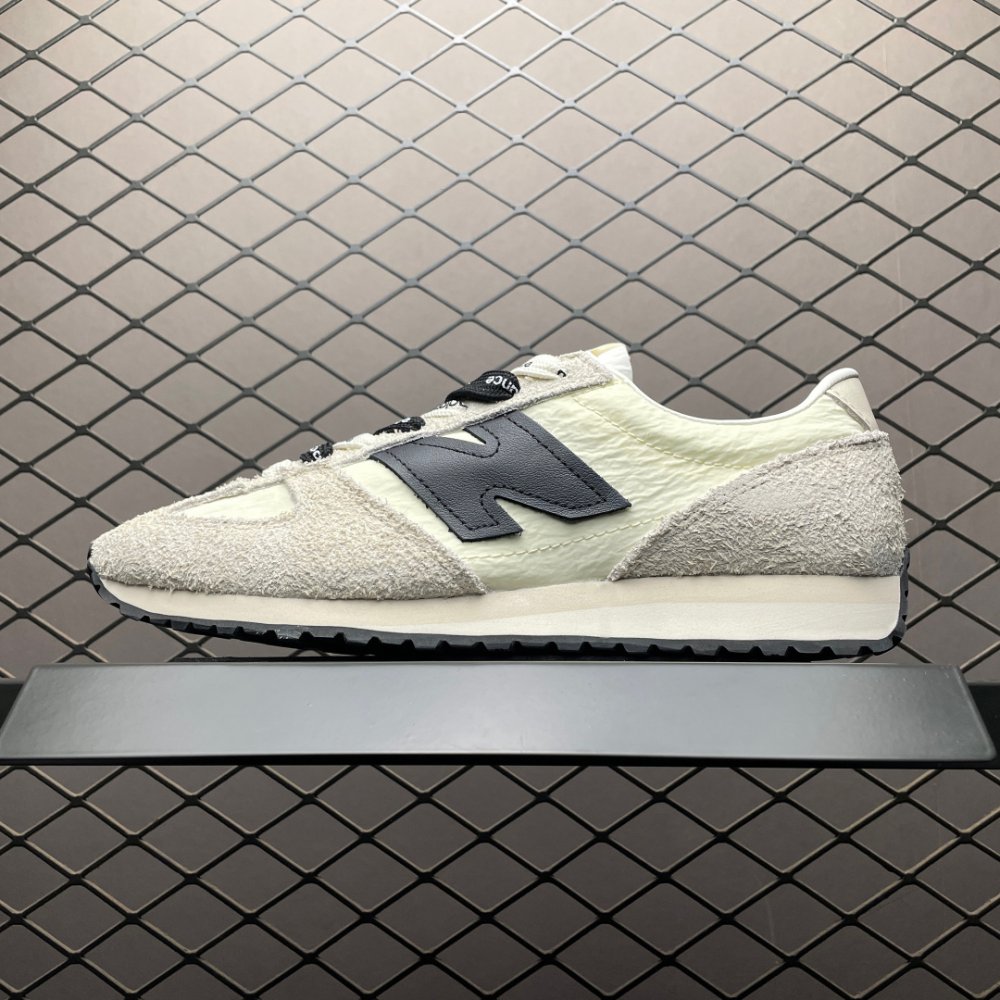 Кроссовки NB U471