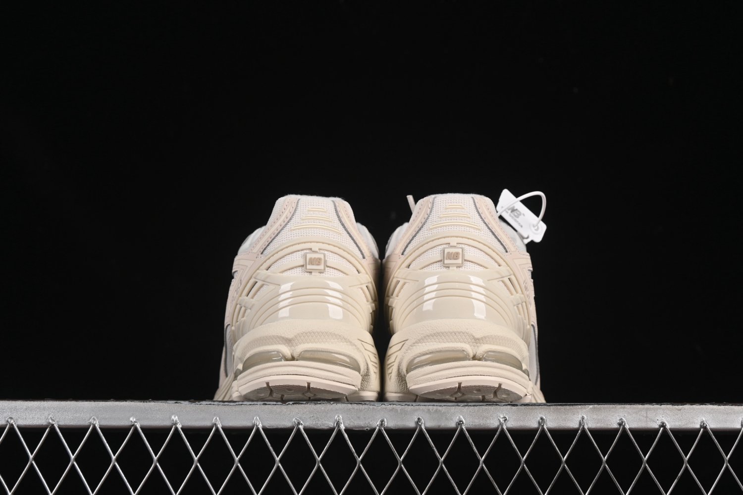 Кроссовки NB1906 U1906RLI фото 6