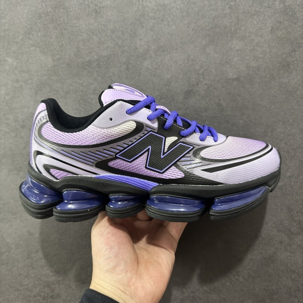 Кроссовки NB2000