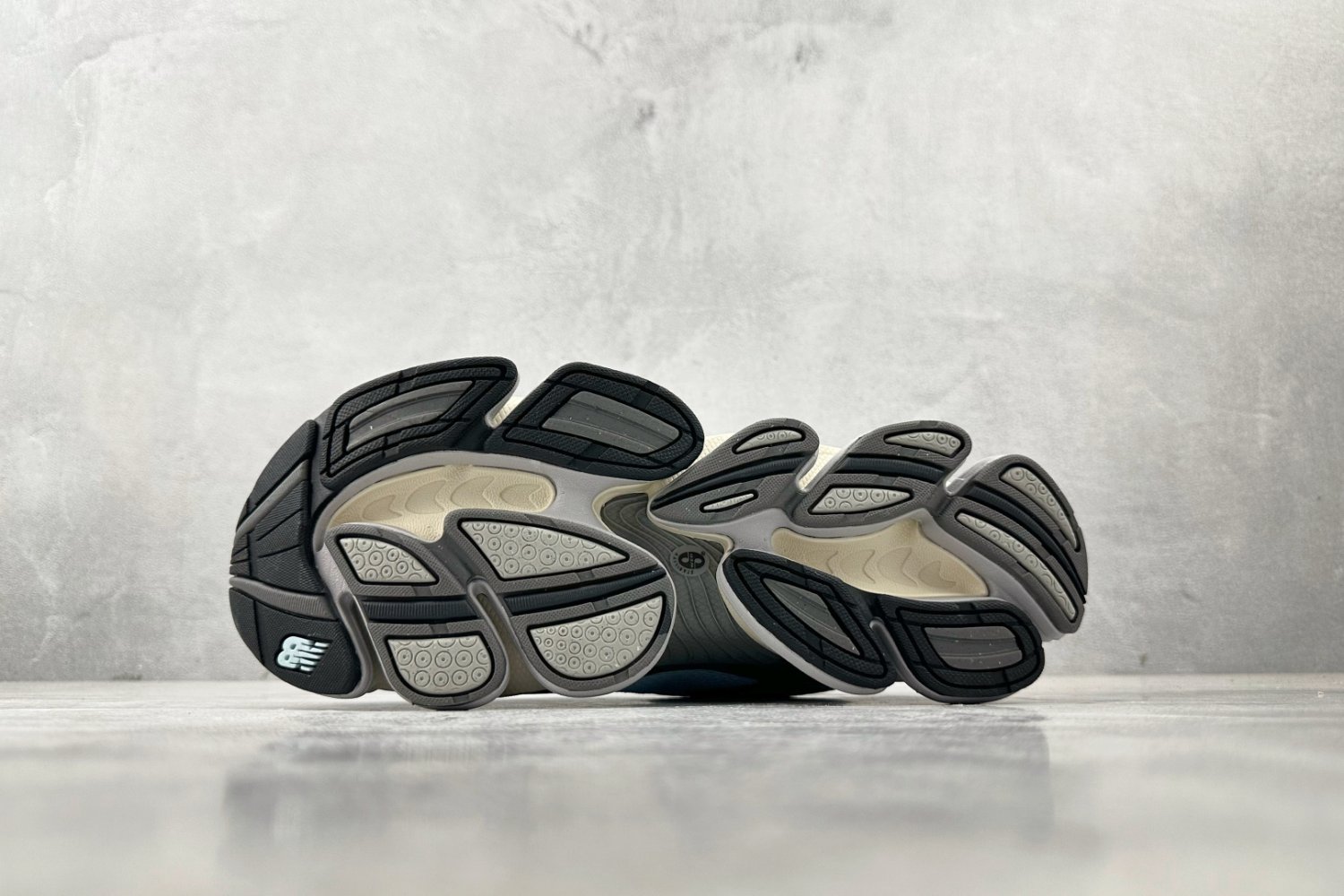 Кроссовки NB2000 фото 4