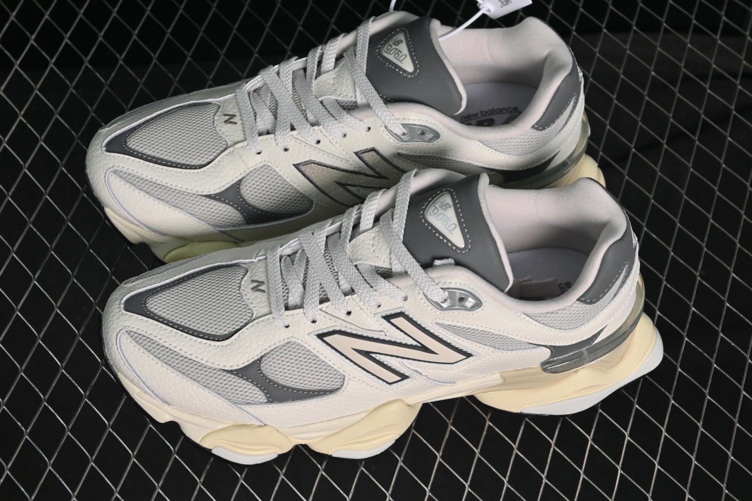 Кроссовки NB9060 U9060AGA фото 5