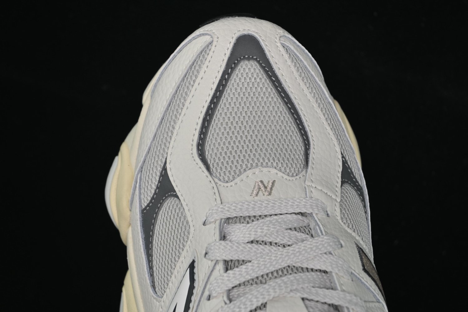 Кроссовки NB9060 U9060AGA фото 7