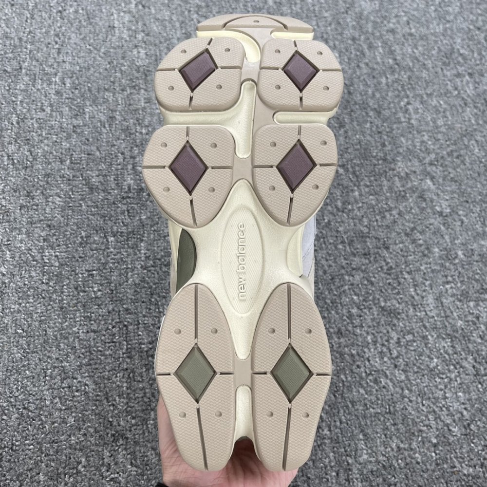 Кроссовки NB9060 U9060FNA фото 6