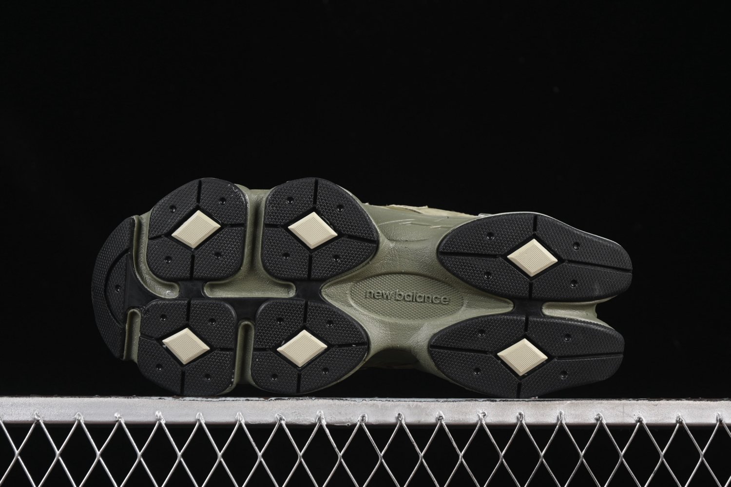 Кроссовки NB9060 U9060ZGD фото 3