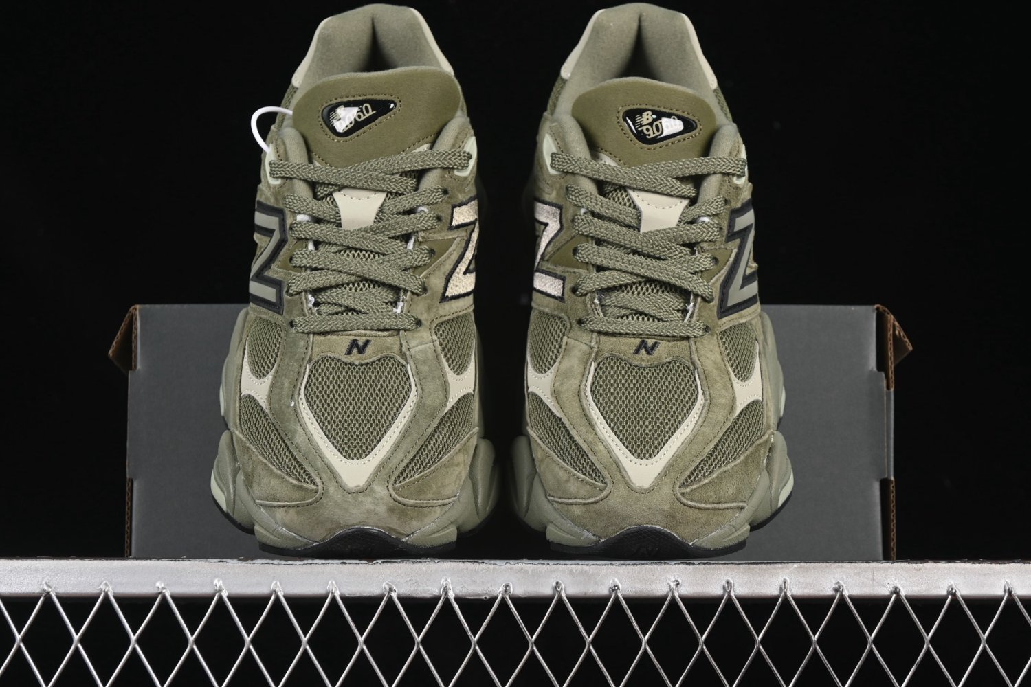 Кроссовки NB9060 U9060ZGD фото 4