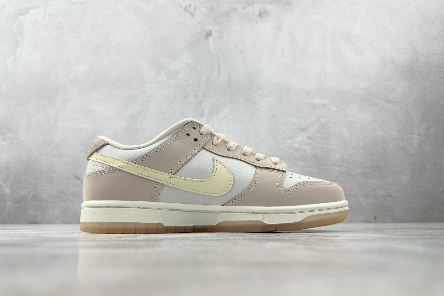 Кроссовки Nike Dunk Low фото 2