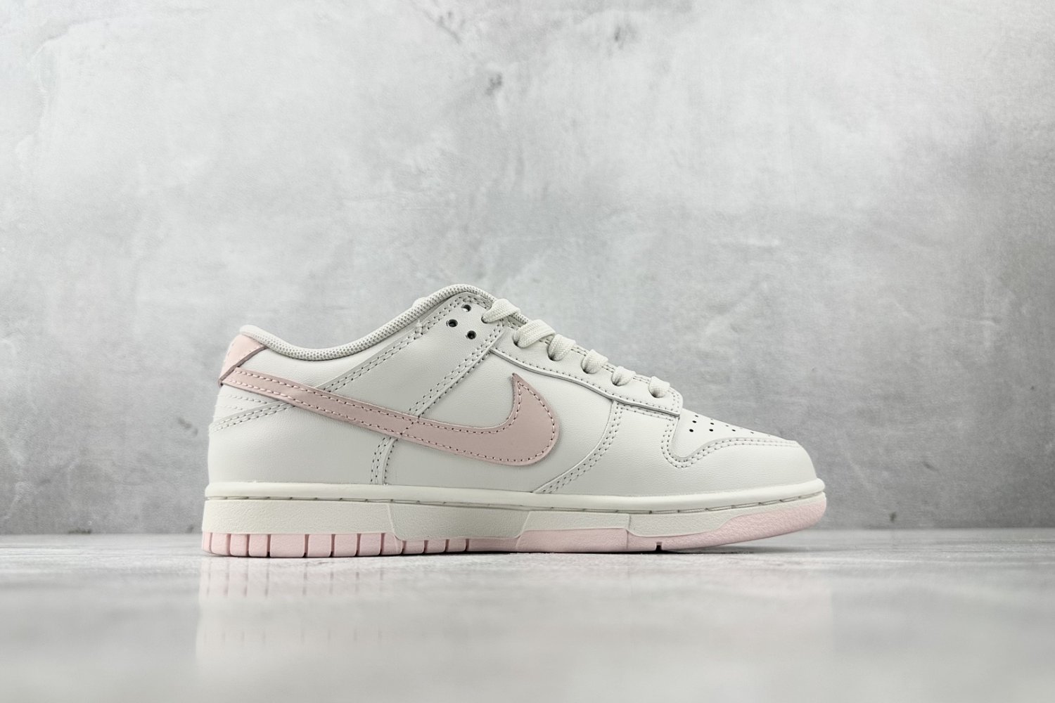 Кроссовки Nike Dunk Low фото 2