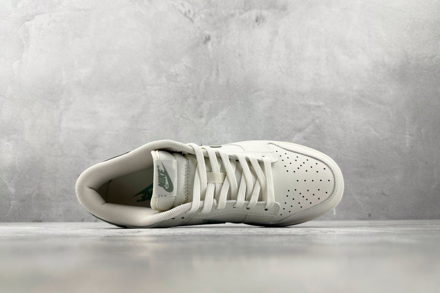 Кроссовки Nike Dunk Low фото 3