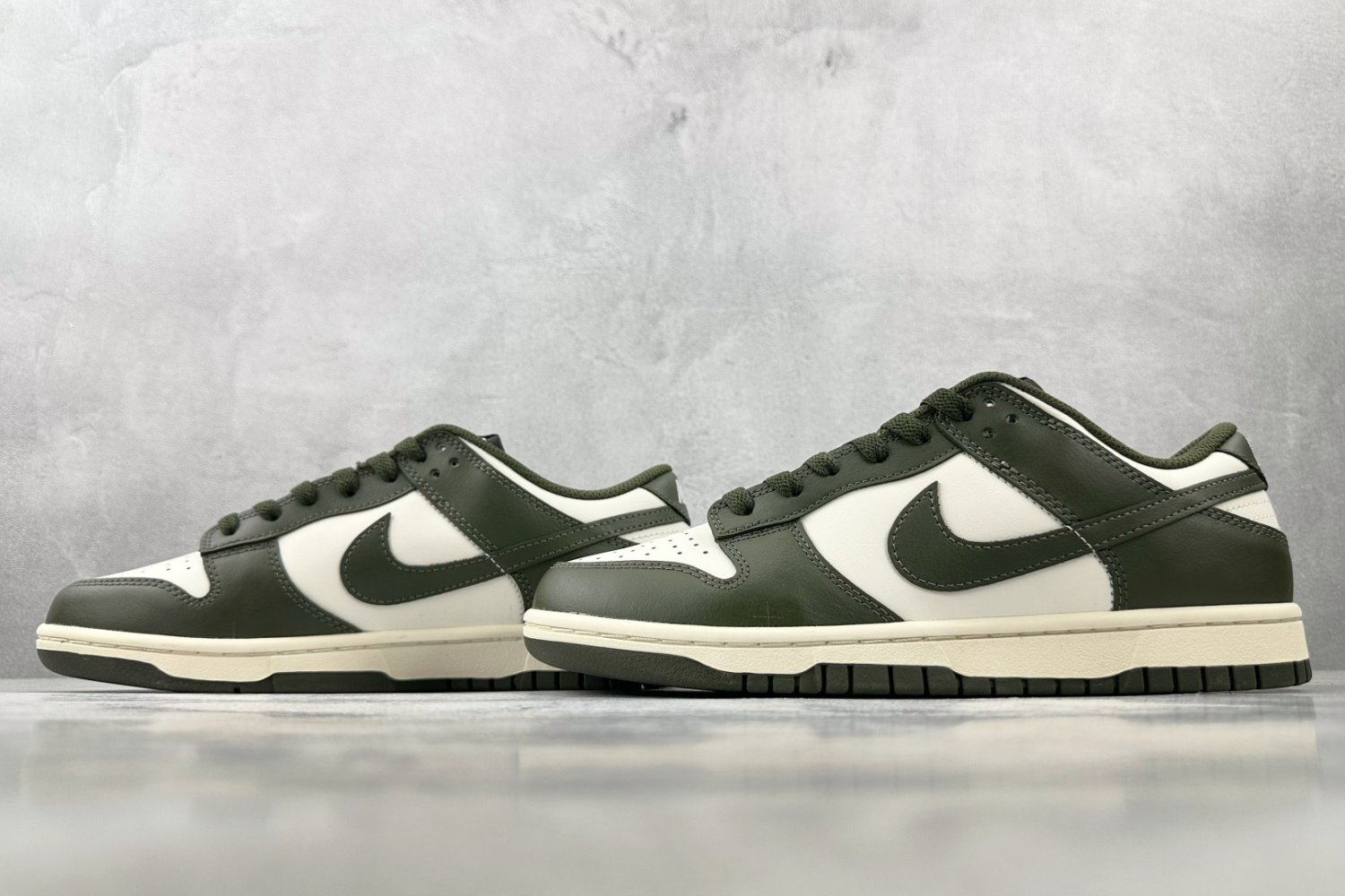 Кроссовки Nike Dunk Low фото 5