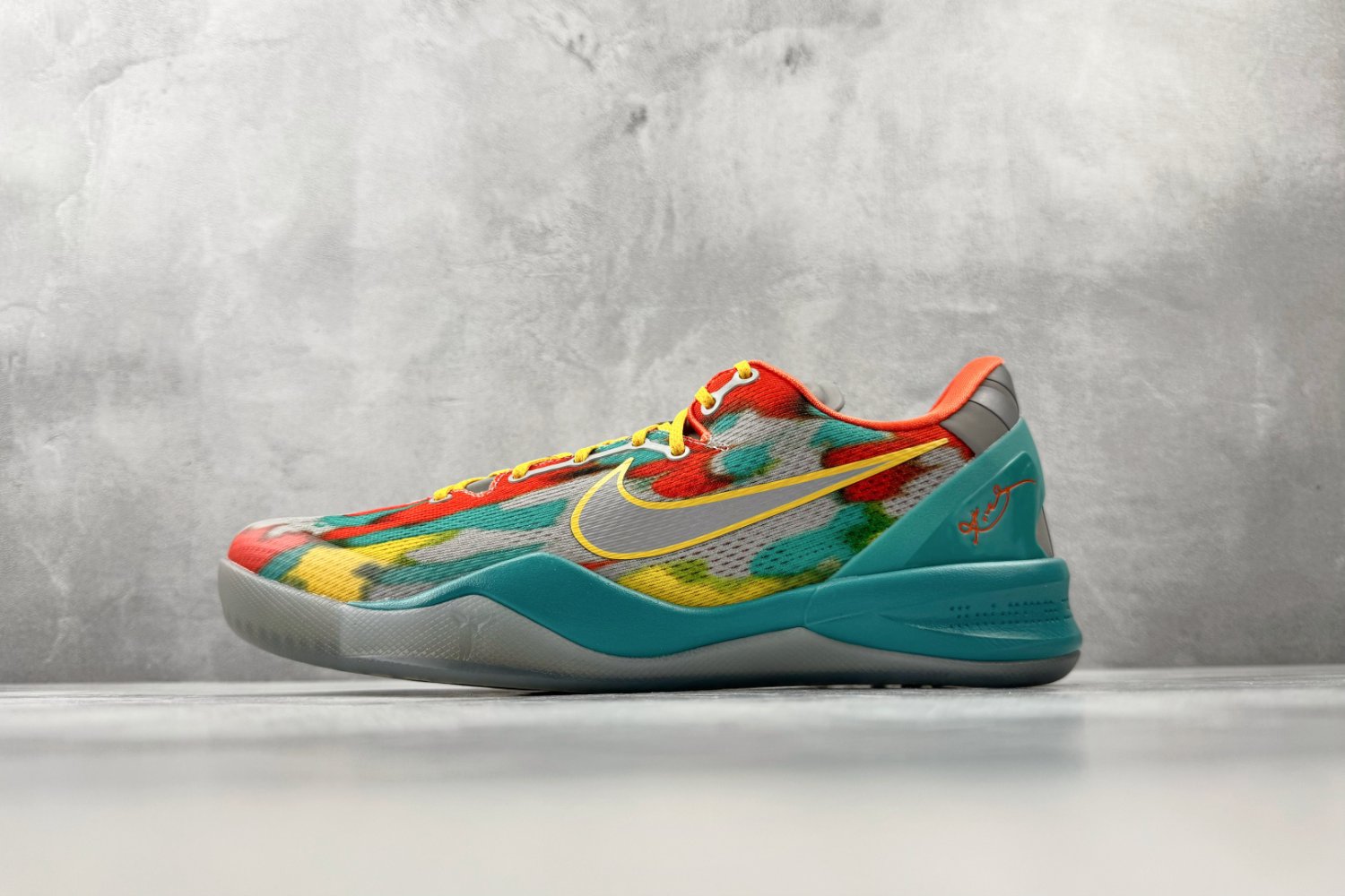 Кроссовки Nike Kobe 8 Protro Venice Beach