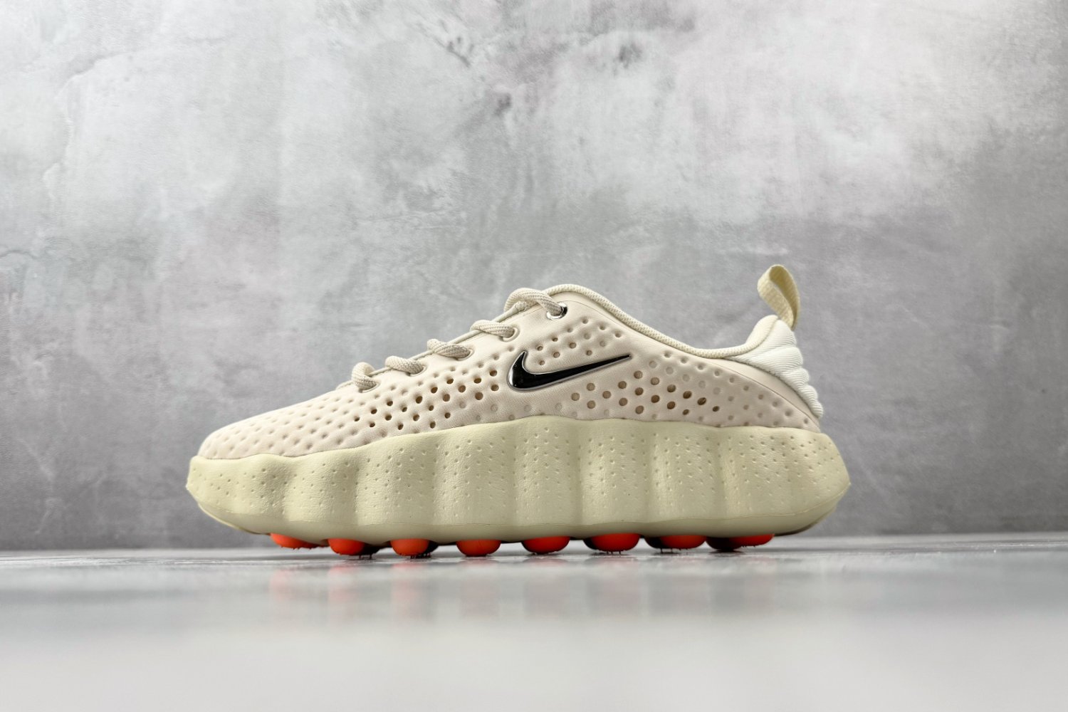 Кроссовки Nike Mind 002 HQ4308 200