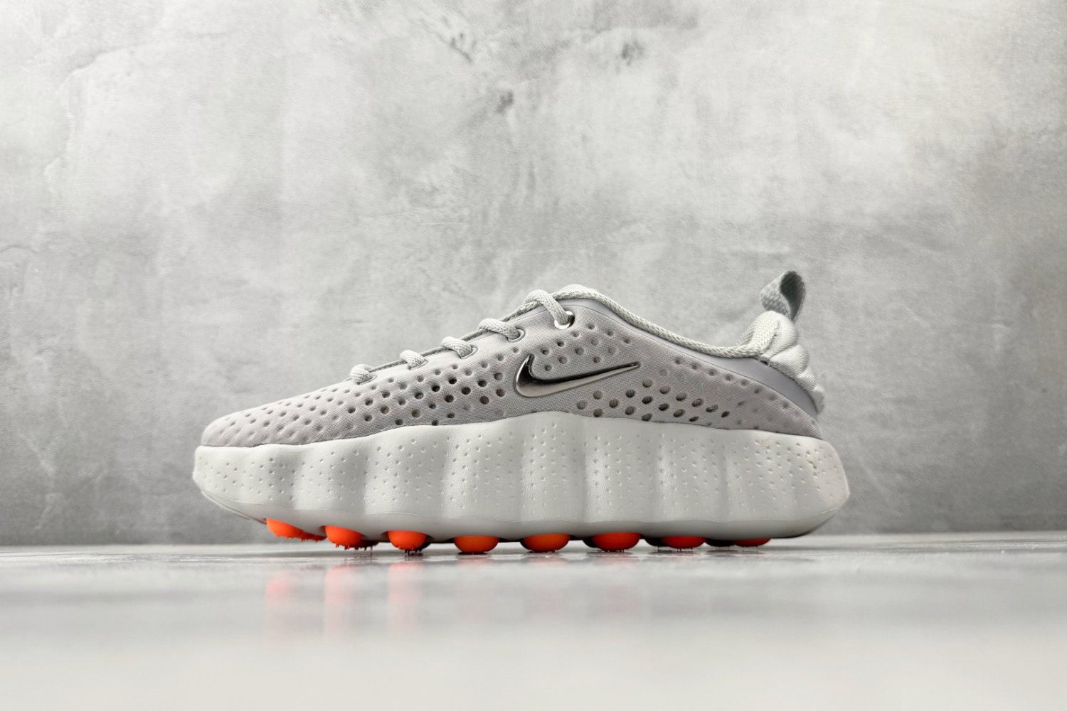Кроссовки Nike Mind 002 HQ4310 003
