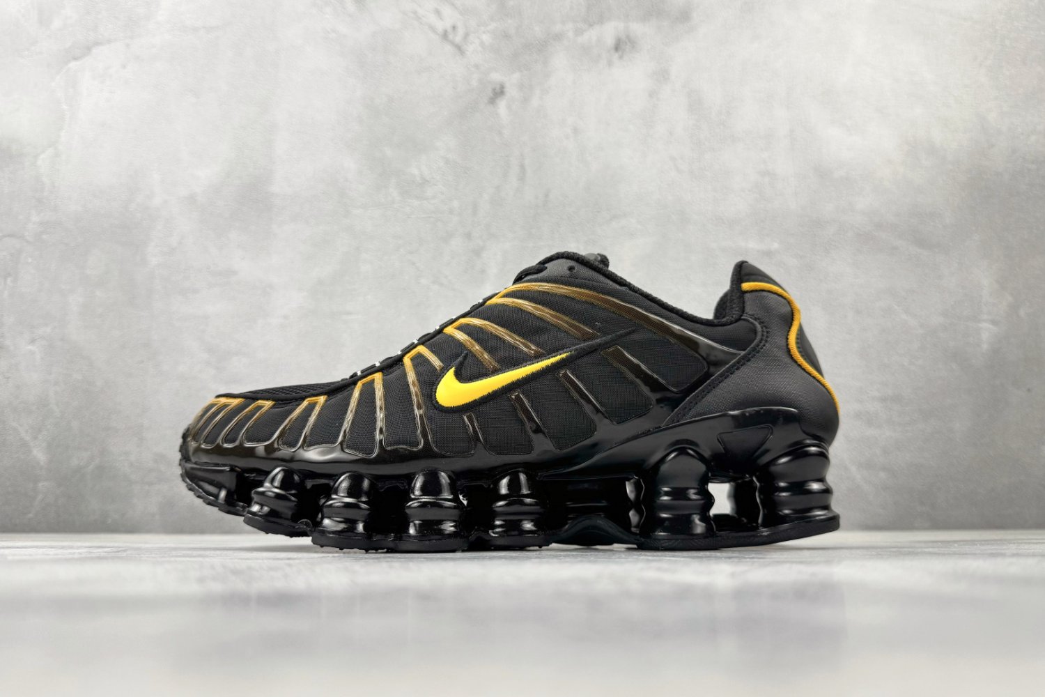 Кроссовки Nike  × NFL Shox TL