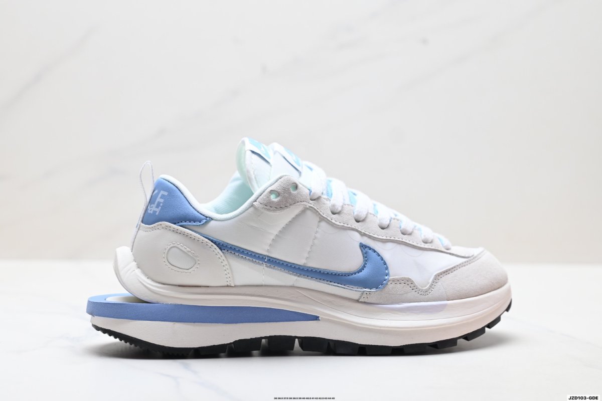 Кроссовки Nike Vaporwaffle Sacai