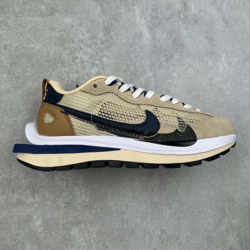 Кроссовки Nike Vaporwaffle Sacai