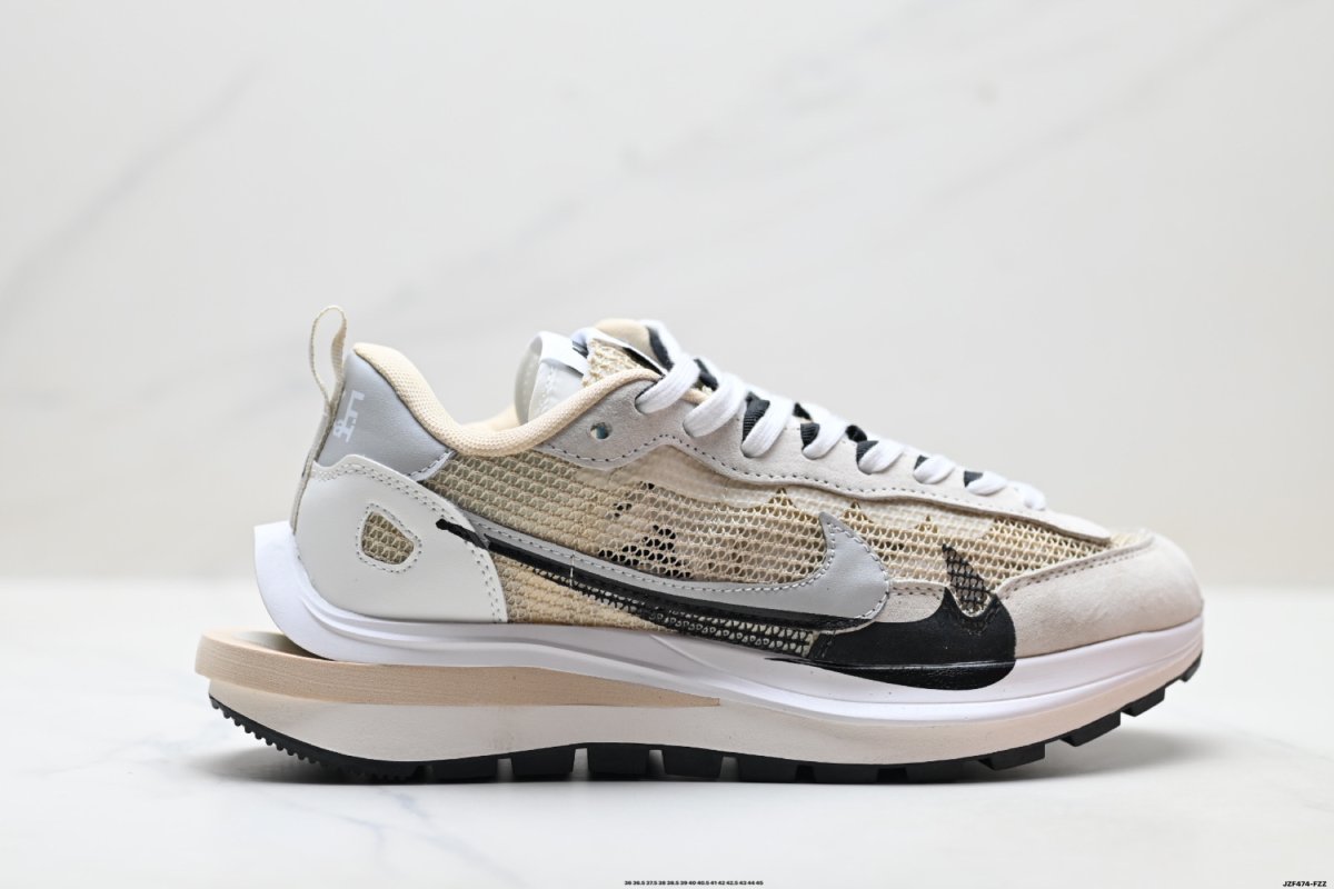 Кроссовки Nike Vaporwaffle Sacai