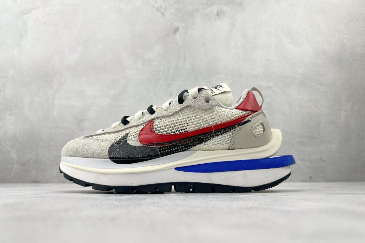 Кроссовки Nike Vaporwaffle Sacai