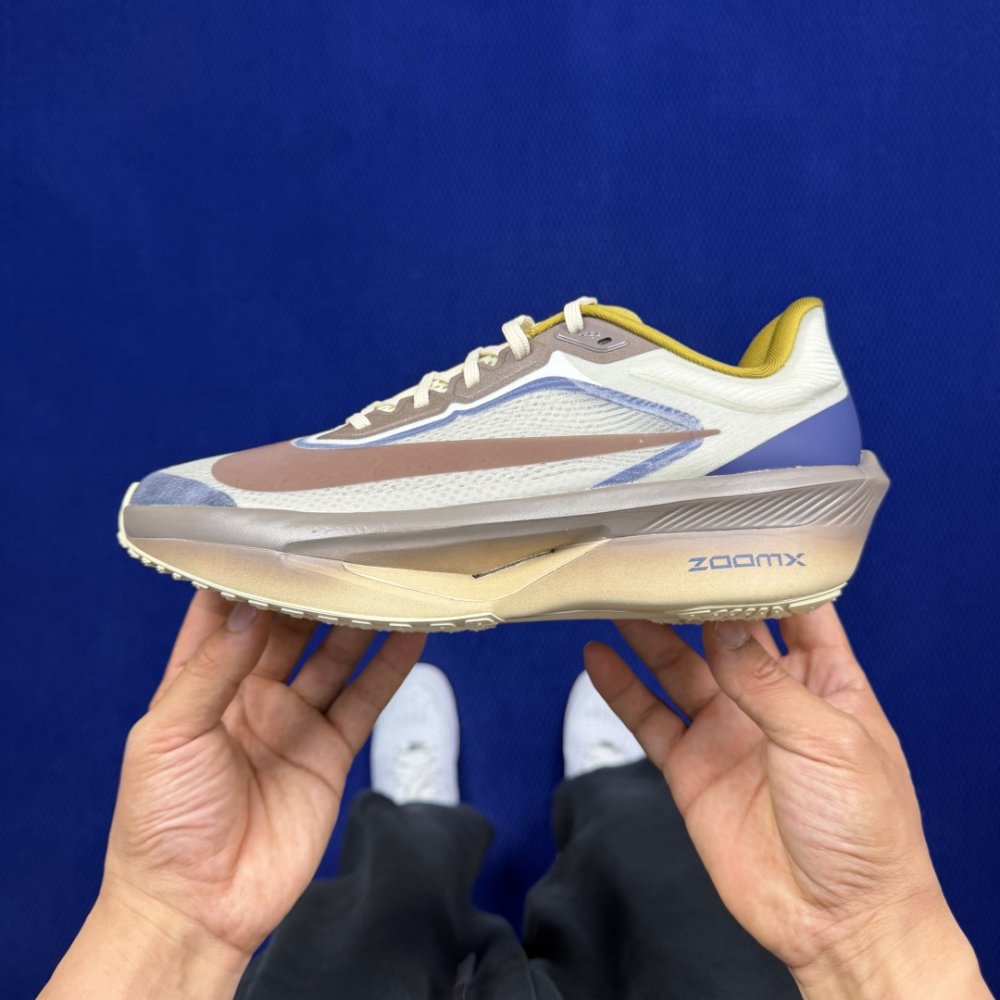 Кроссовки Nike Zoom Fly 6