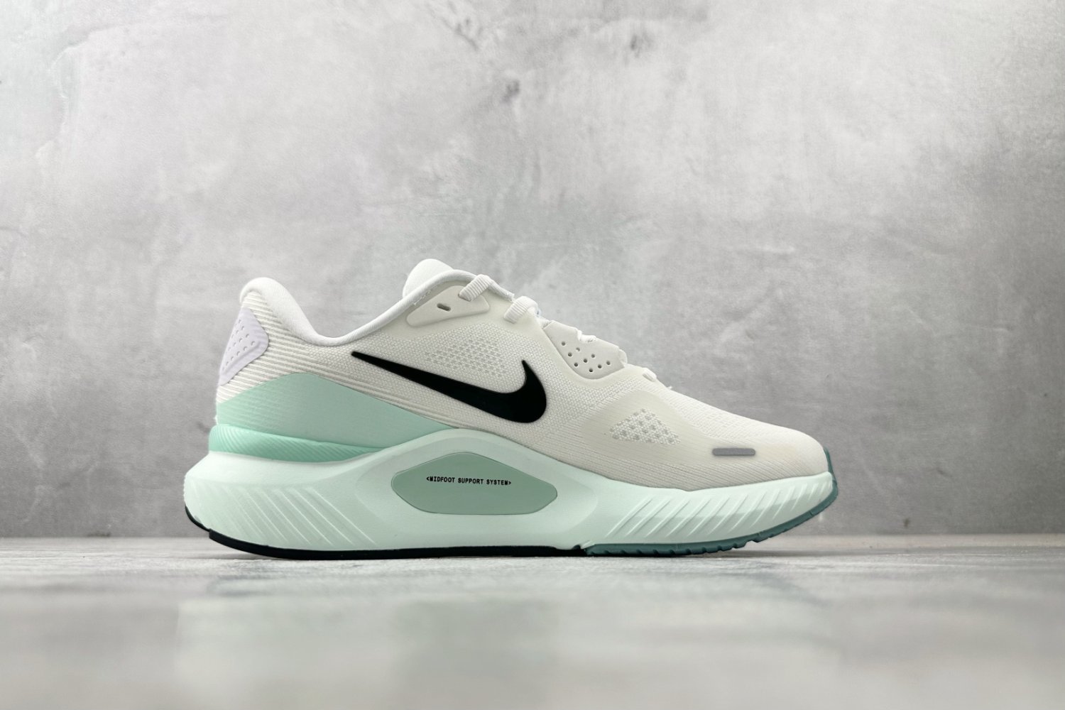 Кроссовки Nike Zoom Structure 26 фото 2