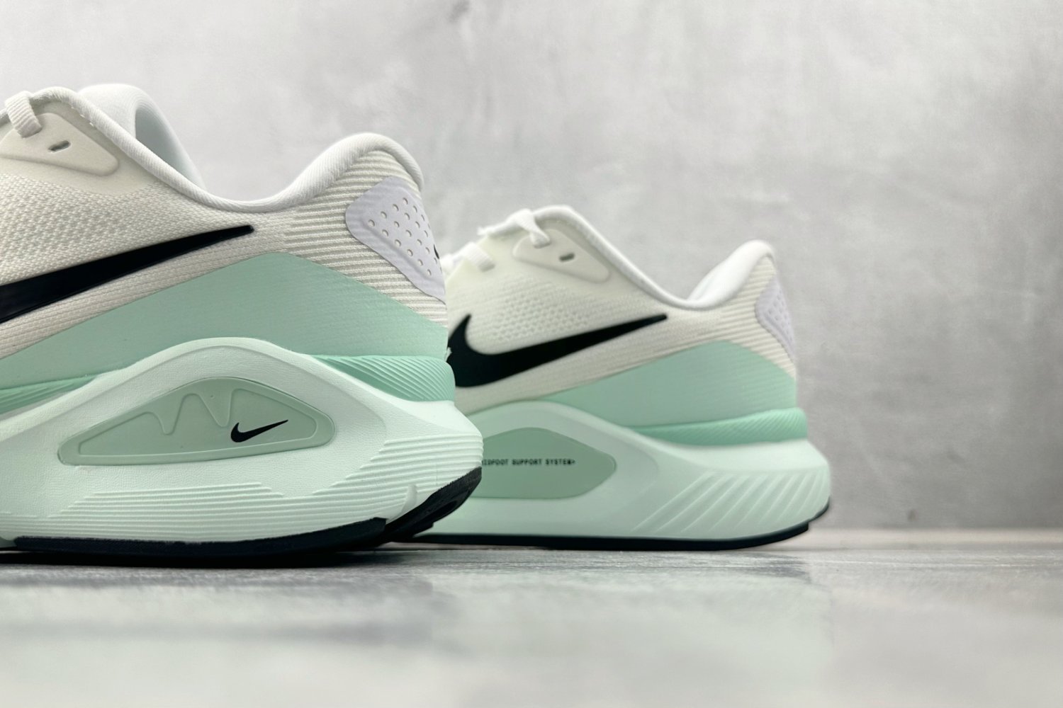 Кроссовки Nike Zoom Structure 26 фото 8