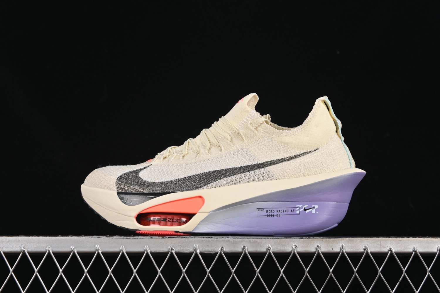 Кроссовки Nike Zoom VaporFly Next% 3 Prototype