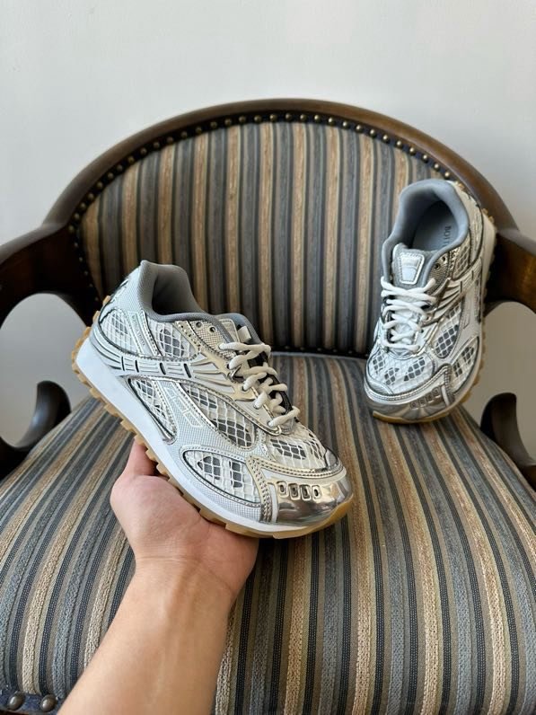 Sneakers Orbit Runner