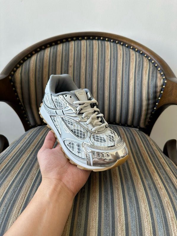 Sneakers Orbit Runner фото 7