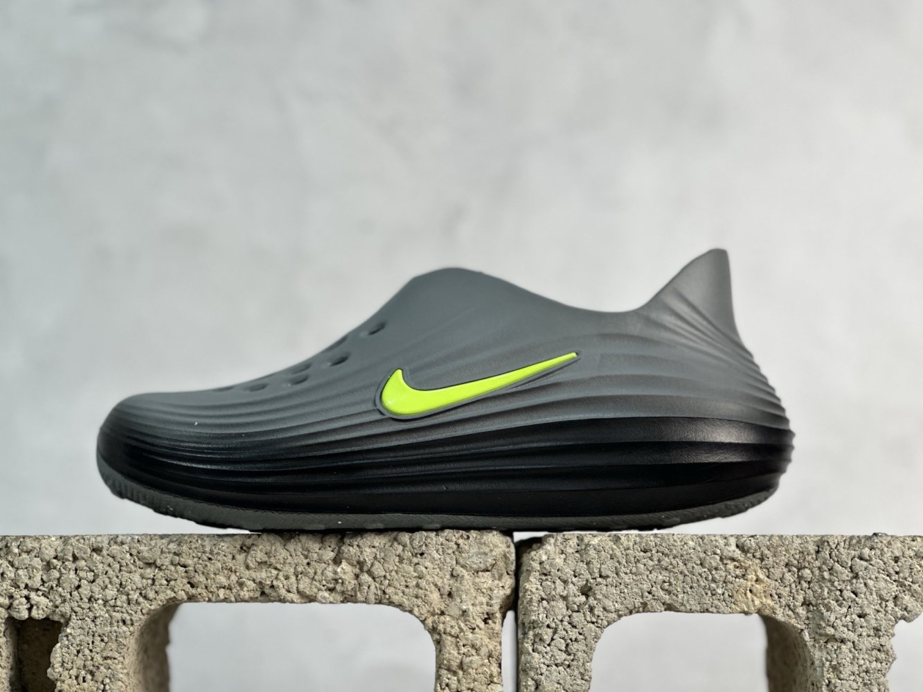 Кроссовки ReactX Rejunate HV5060-003