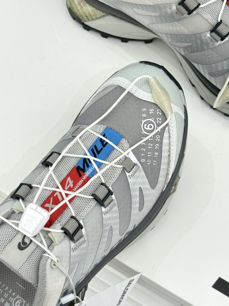 Кроссовки SALOMON x MM6 XT-4 mule фото 7