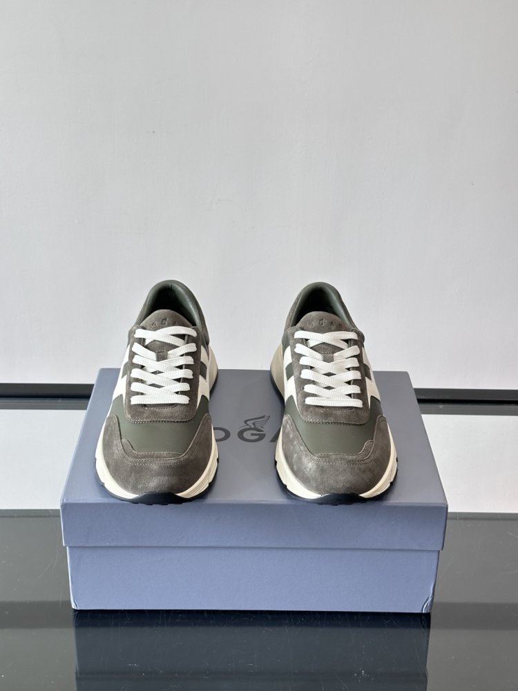 Sneakers series Cloud фото 2