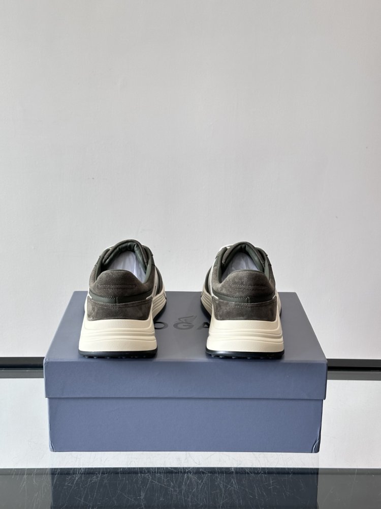 Sneakers series Cloud фото 8