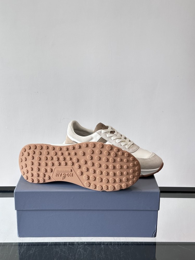 Sneakers series Cloud фото 9