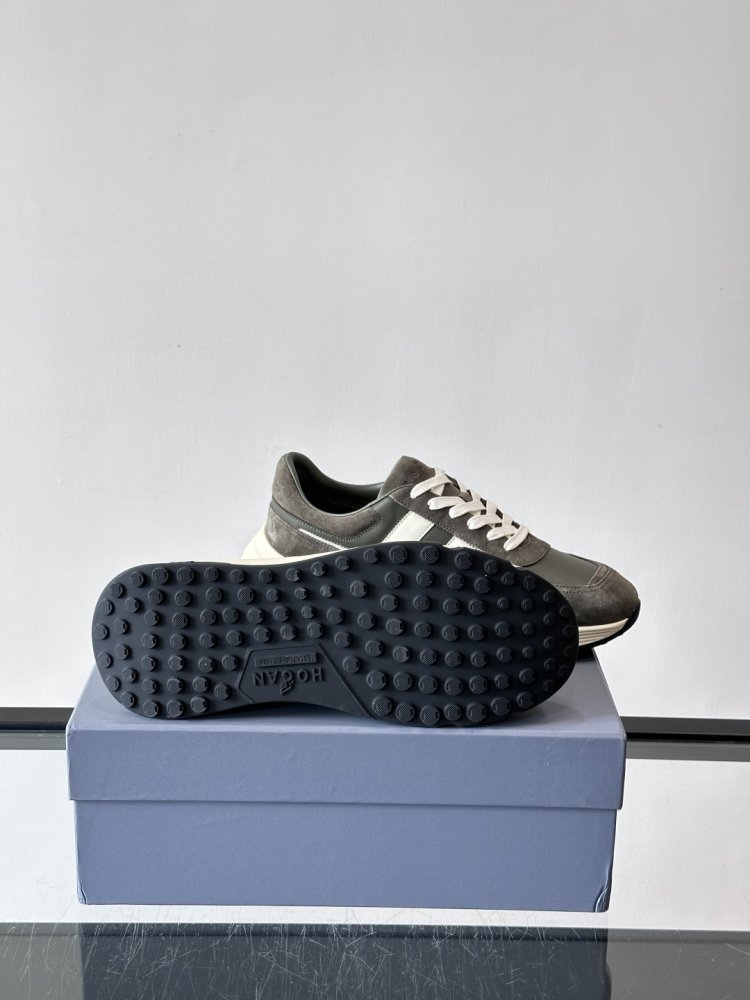 Sneakers series Cloud фото 9