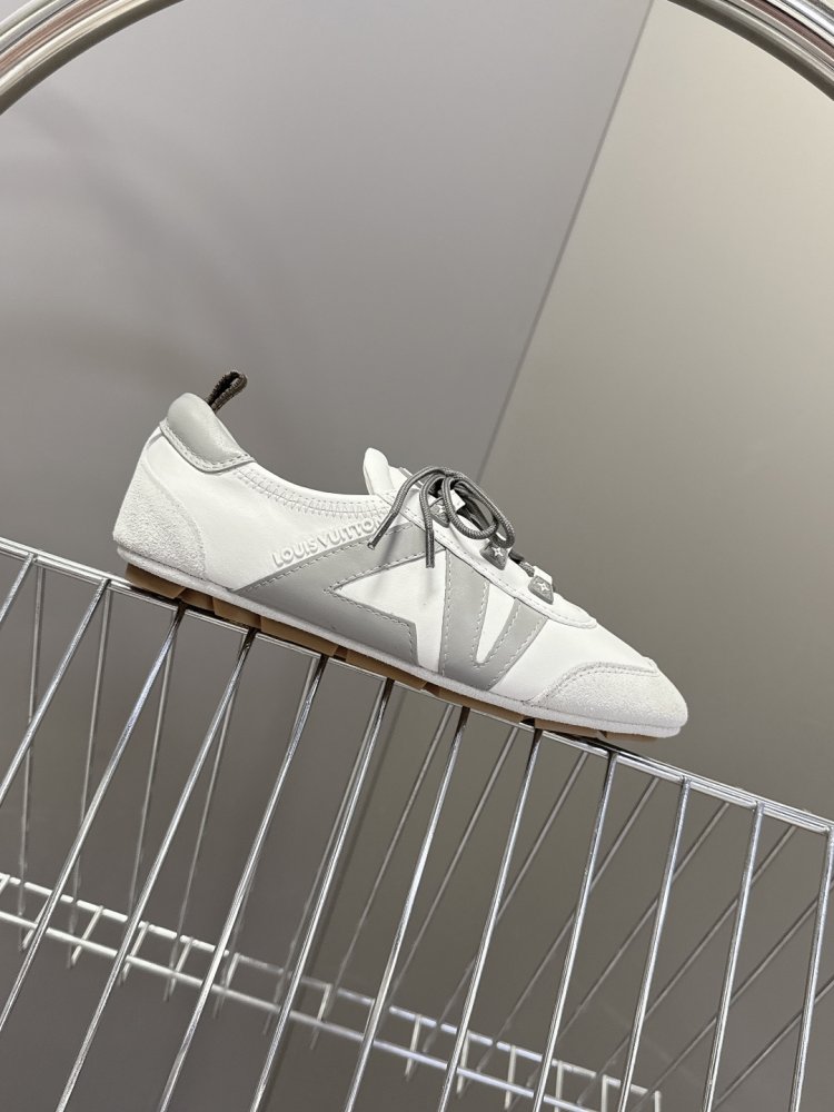 Кроссовки Sneakerina женские