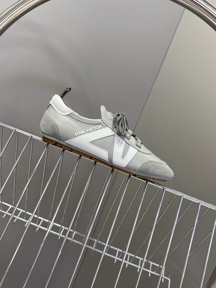 Кросівки Sneakerina жіночі