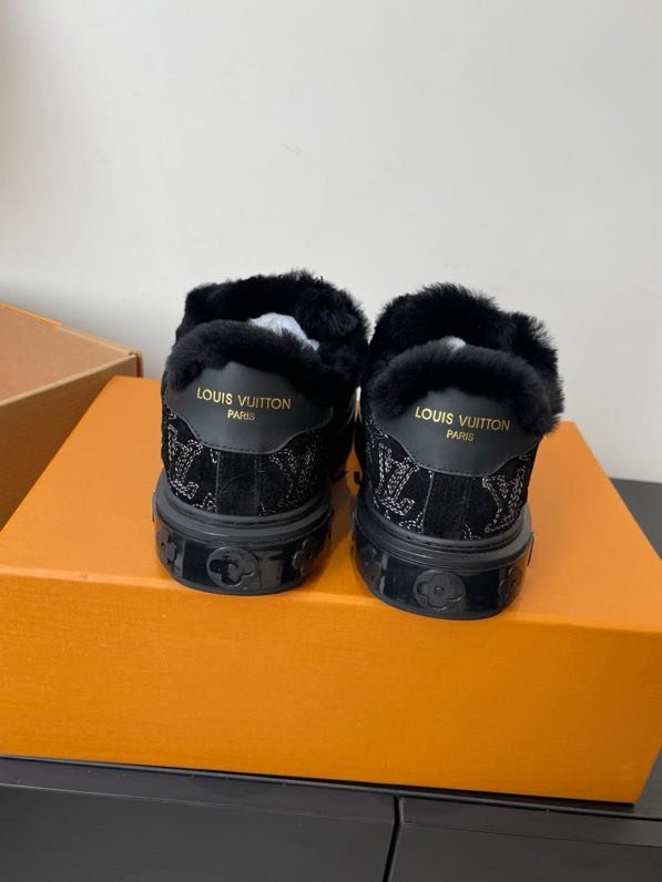 Sneakers Time Out on fur winter фото 8