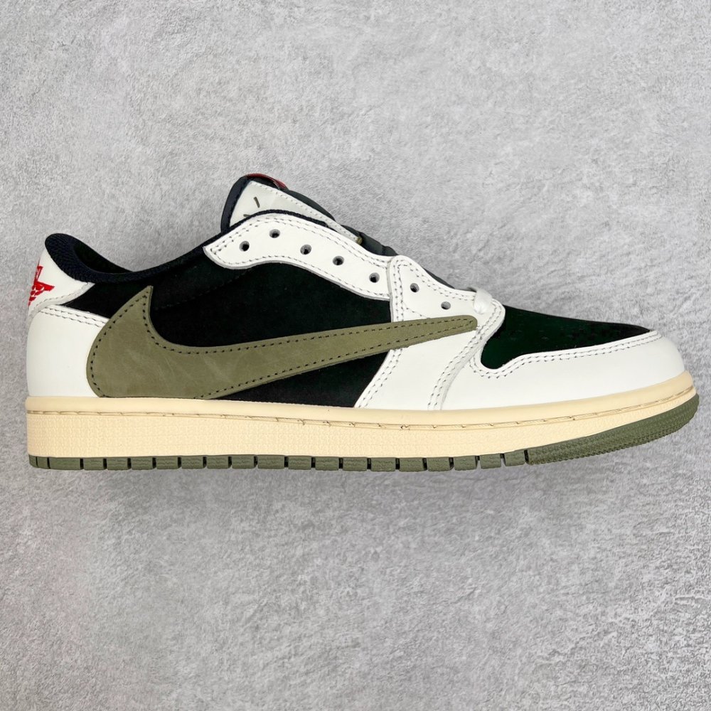 Sneakers Travis Scott x Air Jordan AJ1 Low