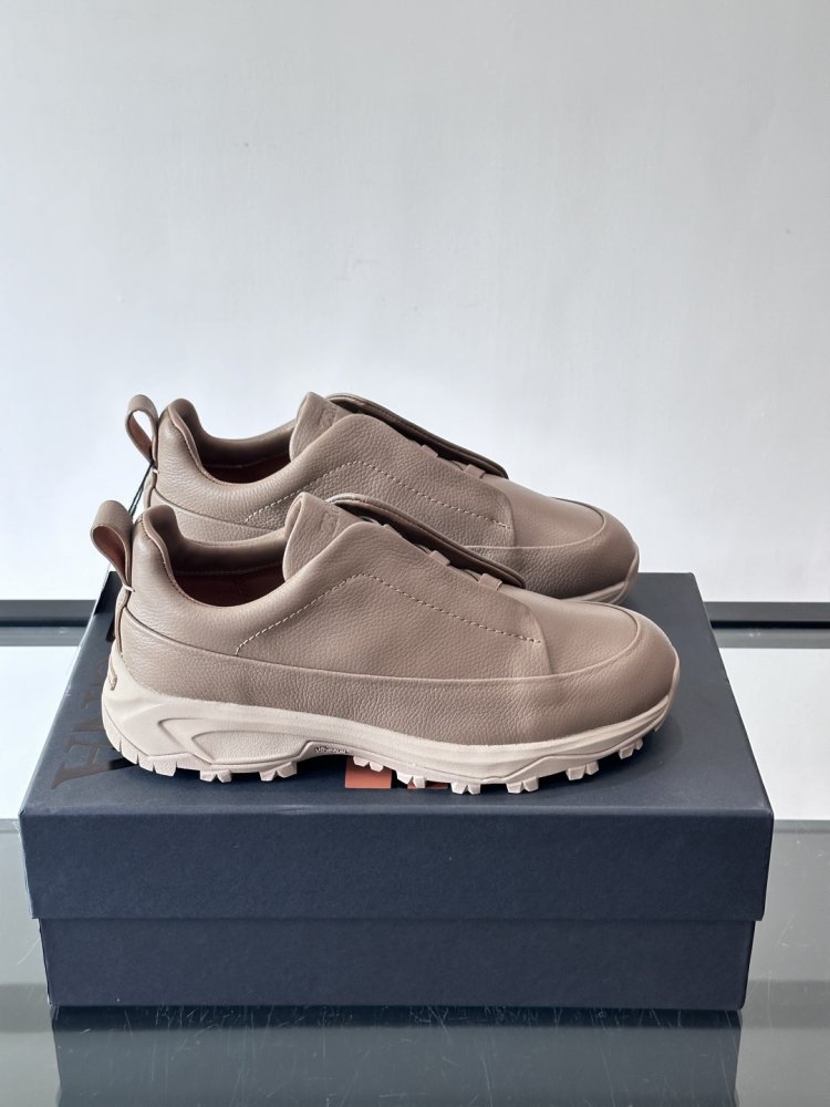 Кроссовки Triple Stitch Monte