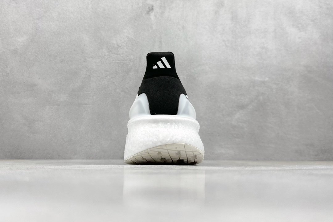 Sneakers Ultraboost 5X фото 6