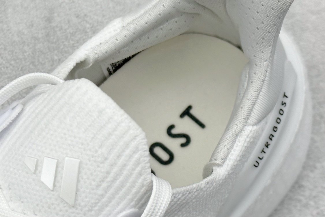 Кросівки Ultraboost 5X фото 8