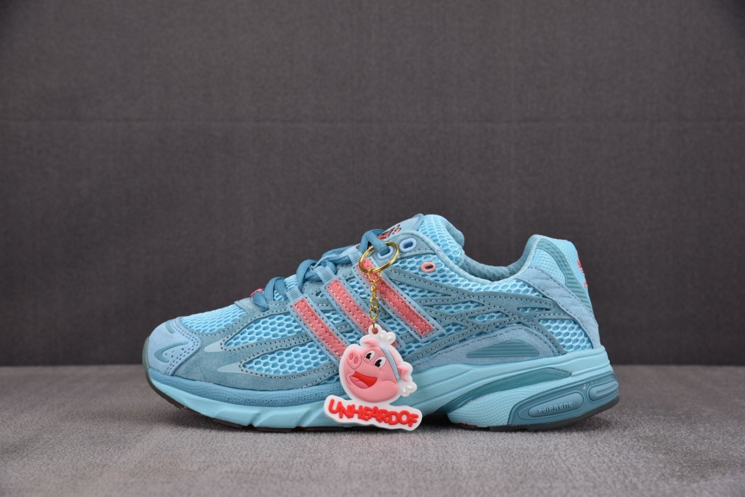 Кроссовки UNheardof x AD Adistar Cushion 3